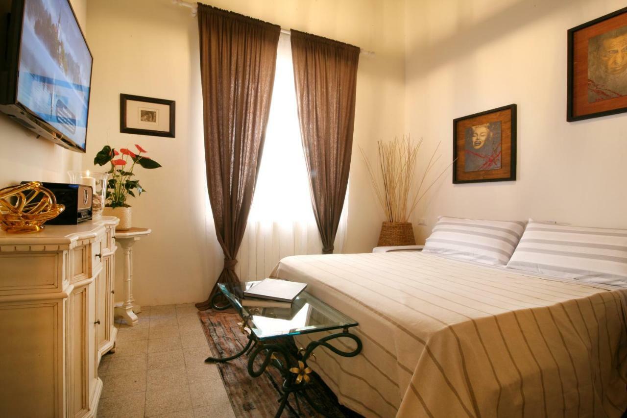 La Piccola Atene Centro Storico Pietrasanta Zewnętrze zdjęcie